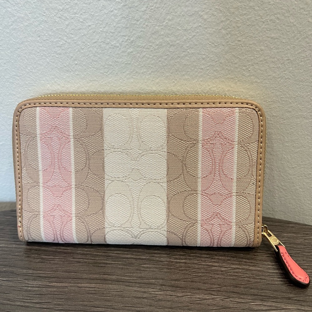 NWOT - Coach Signature Stripe Zip Wallet in Pink, Beige, Cream - Picture 9 of 15